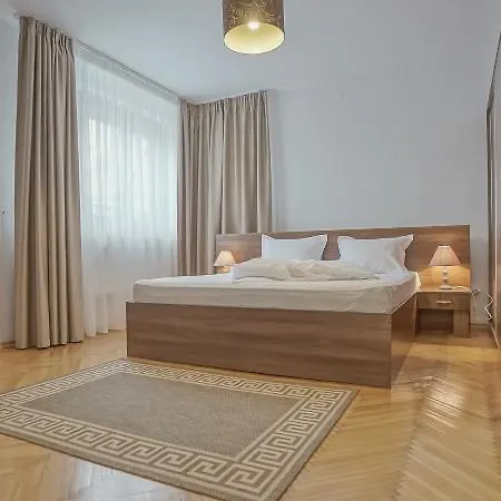 Apartment Cn2i Luxury Accommodation/simion Barnutiu *
